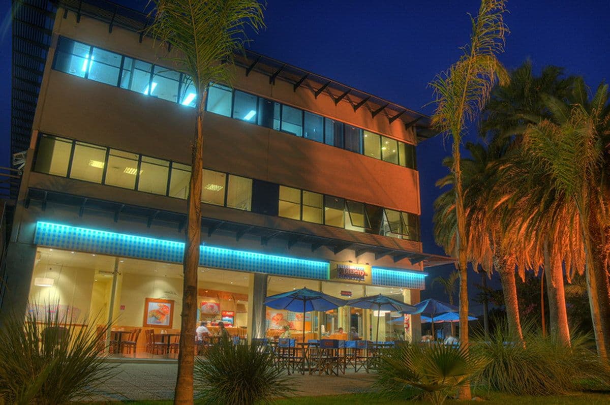 Las Rosas Plaza - las rosas plaza gallery1 9a6b1039 76621 DSC 7795copia
