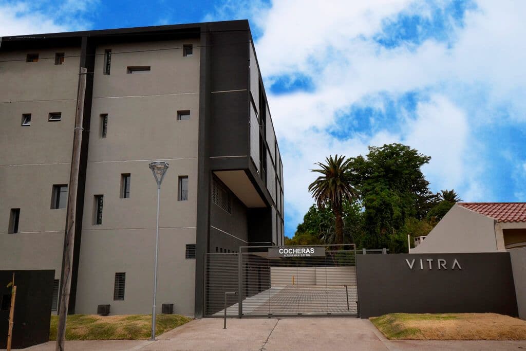 VITRA - vitra gallery1 2a2b86ad 46046 3