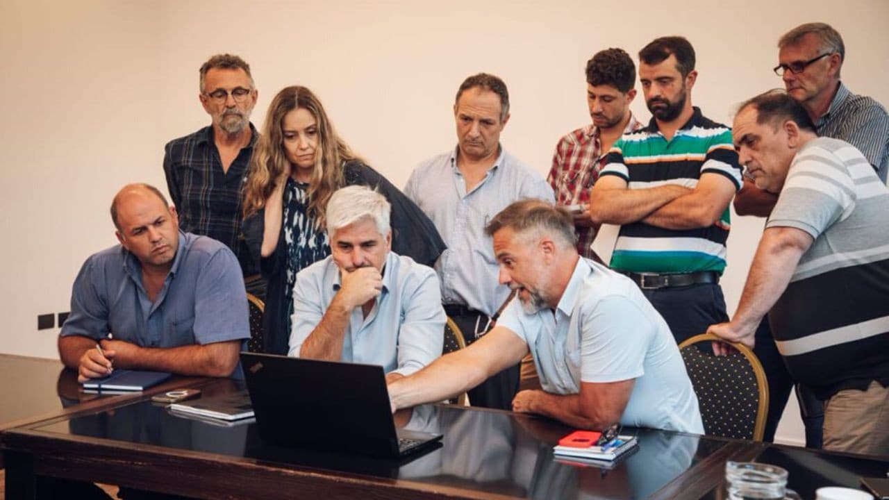 La Municipalidad y Grupo Proaco coordinaron las intervenciones de contingencia por el socavamiento en Vélez Sarsfield y Ángelo de Peredo